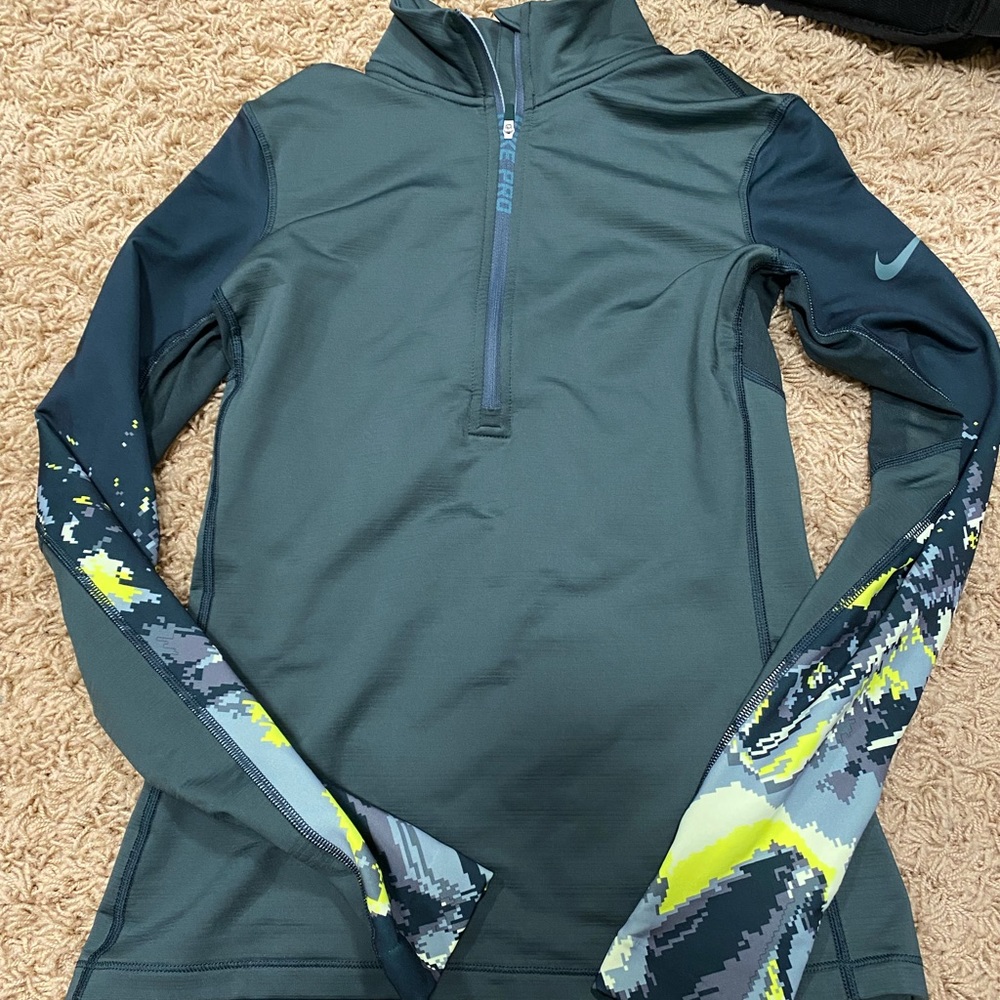 Nike pro hyper warm